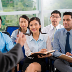 Prime Minister Urges Companies to Provide Reasonable Allowance for Interns, Prioritizing Welfare and Early Work Exposure