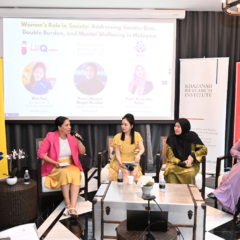 Malaysian Experts Call for Change in Women’s Role at Work and Home